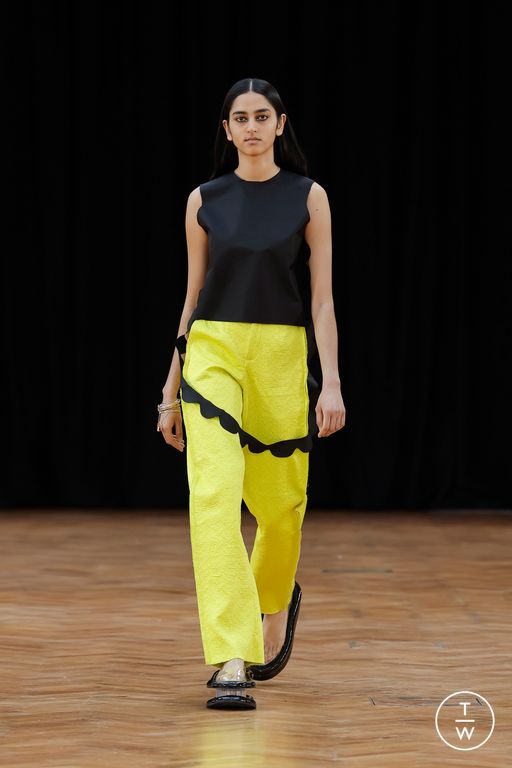 FW26 Raw Mango Look 17