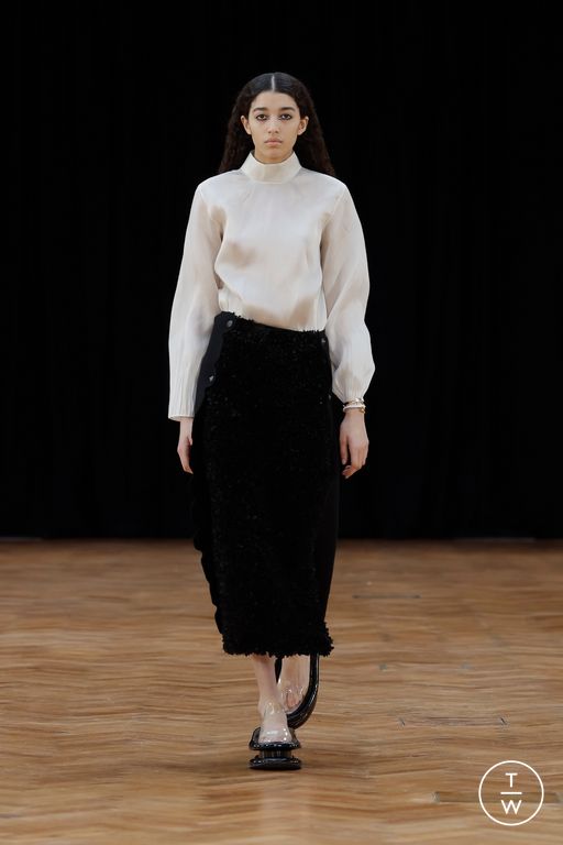 FW26 Raw Mango Look 20
