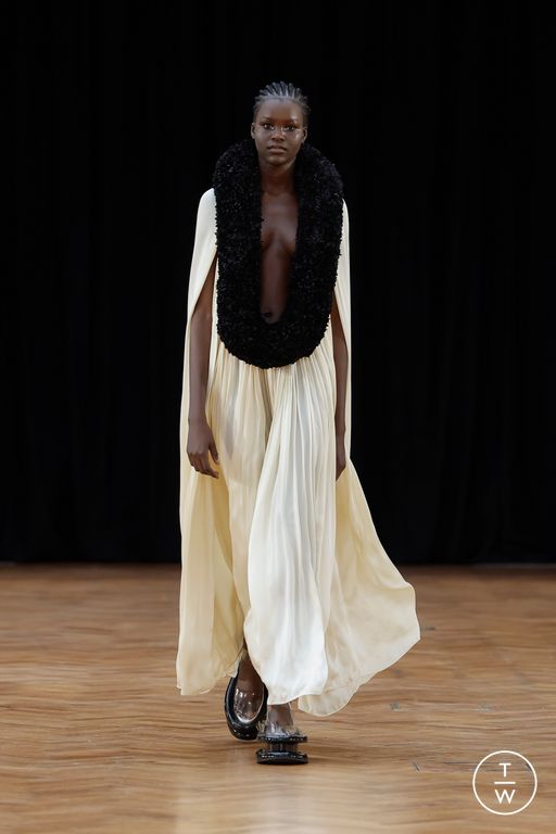 FW26 Raw Mango Look 31