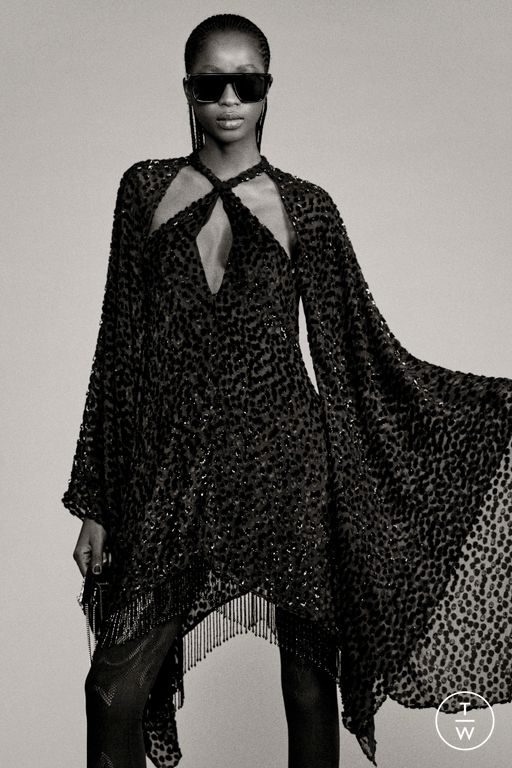 Resort 2025 Roberto Cavalli Look 13
