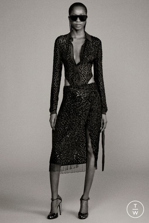 Resort 2025 Roberto Cavalli Look 15