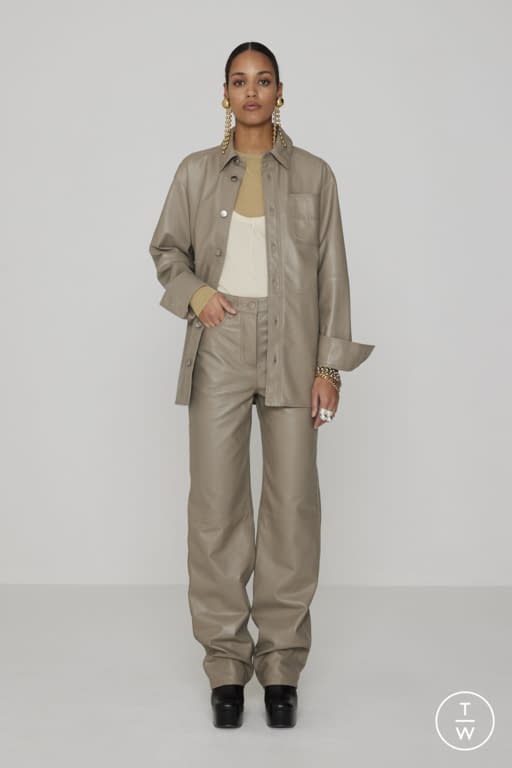 FW22 REMAIN Look 39