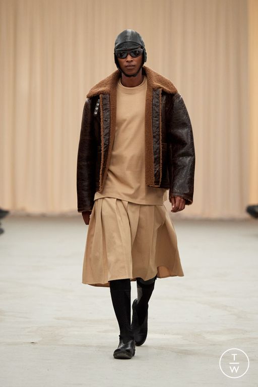 FW23 REMAIN Look 10