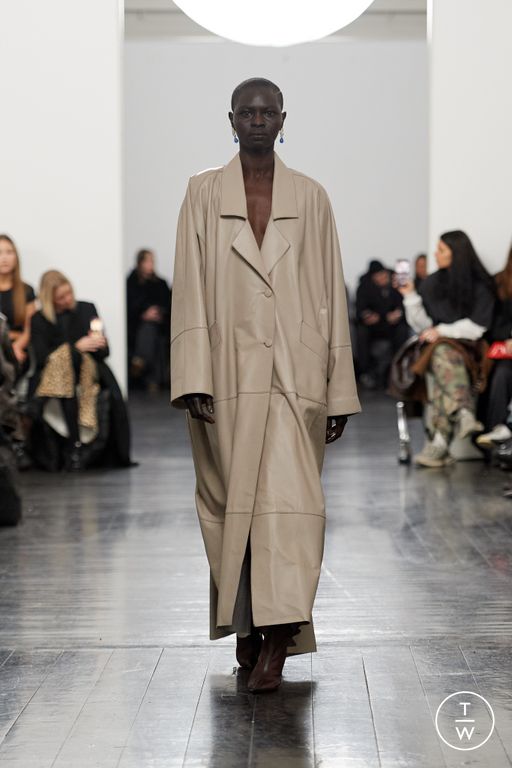 FW24 REMAIN Look 3