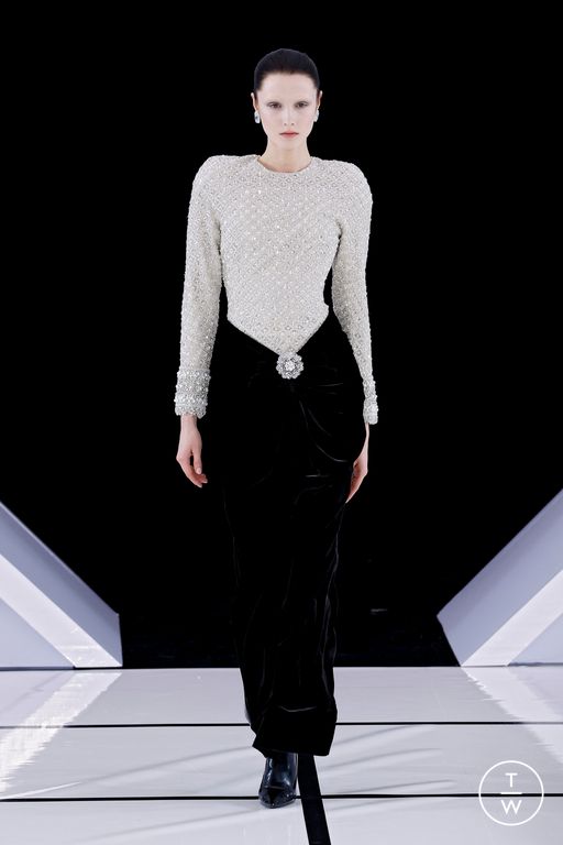 FW26 Richard Quinn Look 2