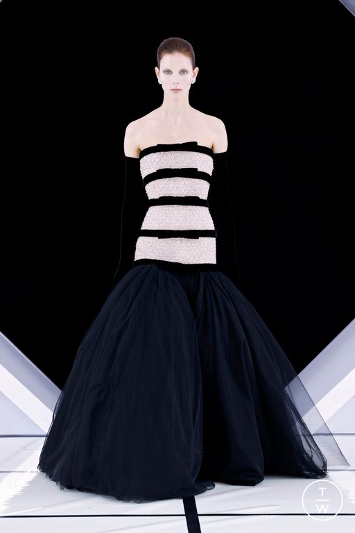 FW26 Richard Quinn Look 24