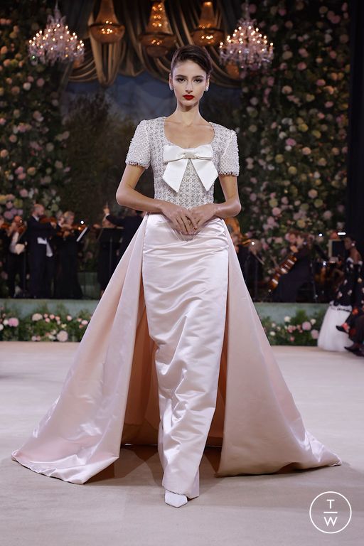 SS26 Richard Quinn Look 11