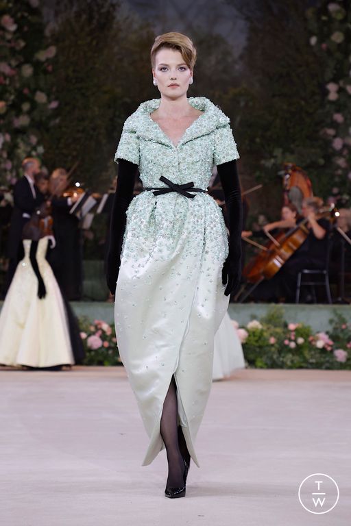 SS26 Richard Quinn Look 20