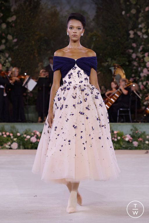 SS26 Richard Quinn Look 31