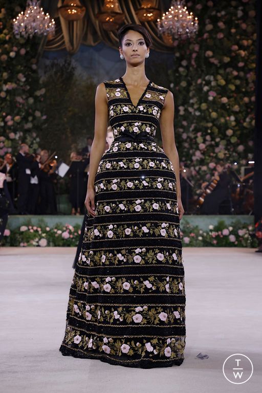 SS26 Richard Quinn Look 39