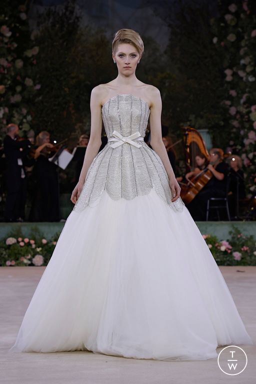 SS26 Richard Quinn Look 52