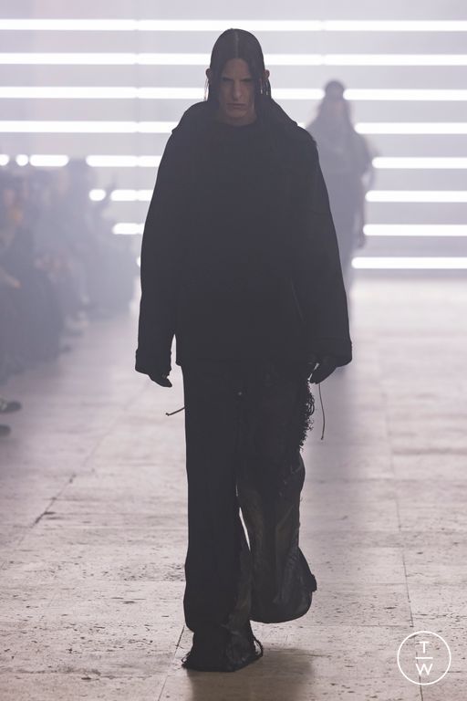 FW25 Rick Owens Look 32