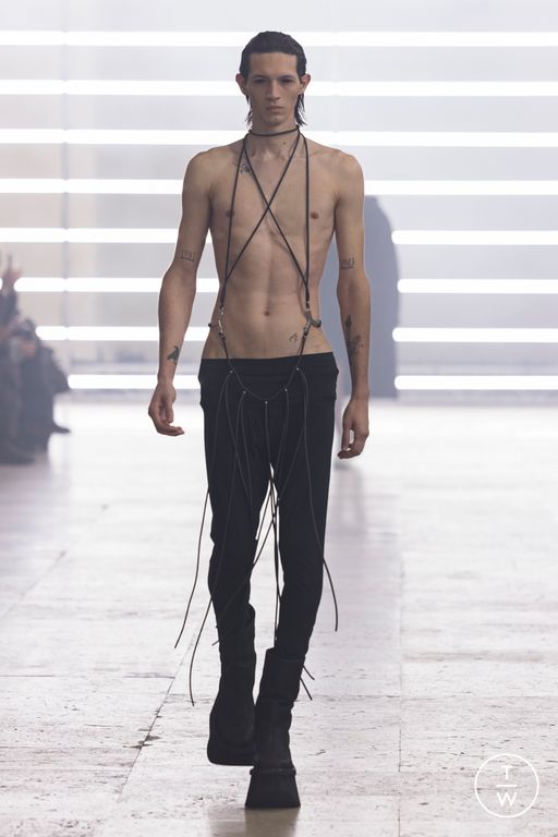 FW25 Rick Owens Look 6