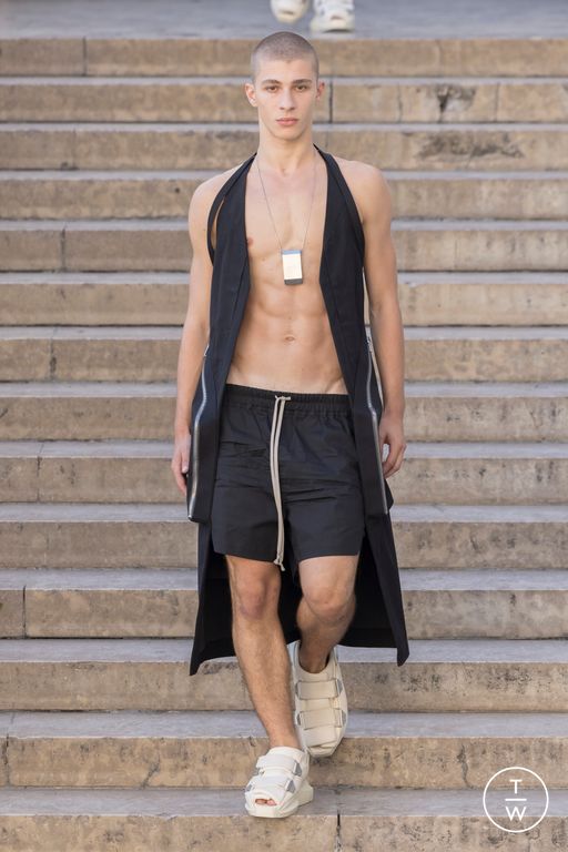 SS 26 Rick Owens Look 16