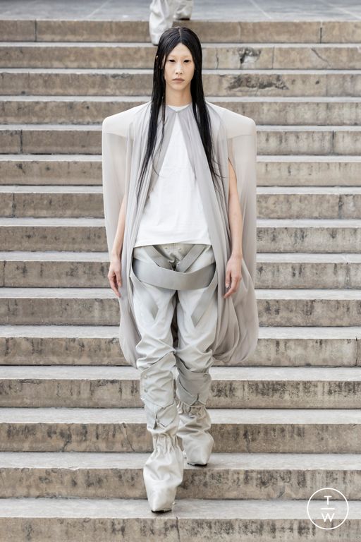 SS26 Rick Owens Look 16