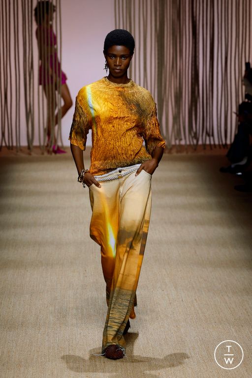 Spring-Summer 2025 Roberto Cavalli Look 30