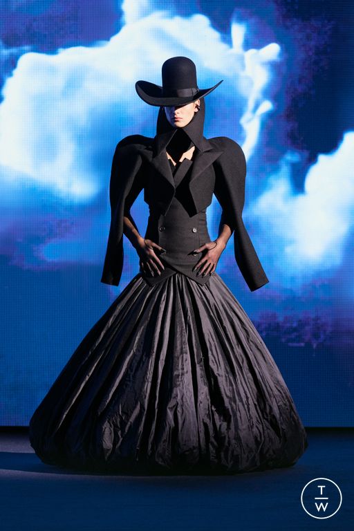 SS26 Robert Wun Look 8