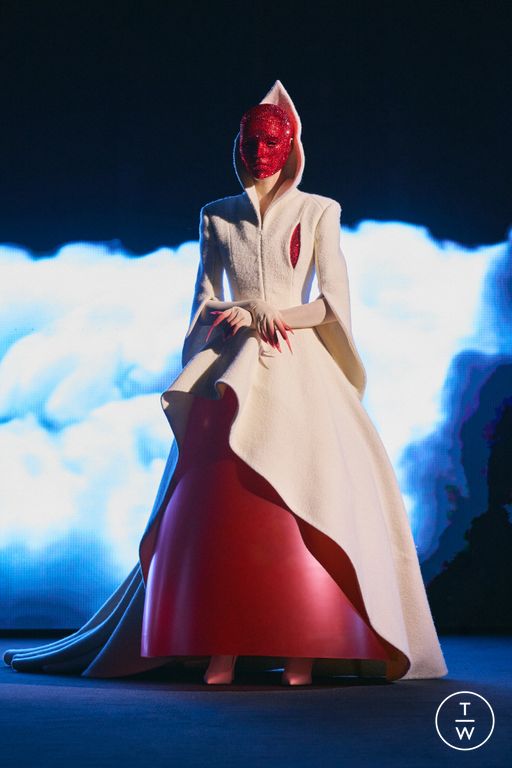 SS26 Robert Wun Look 10