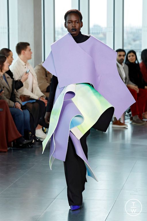 FW25 Roksanda Look 30