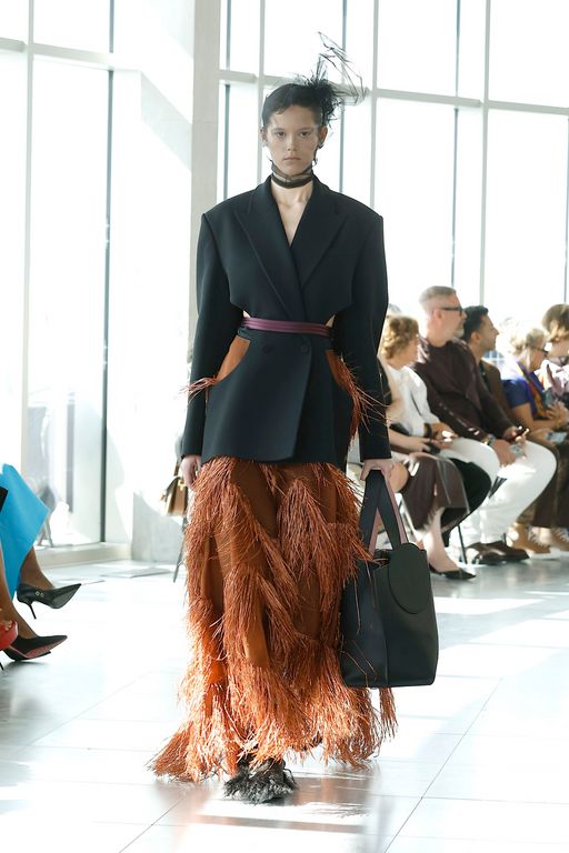 Spring/Summer 2025 Roksanda Look 18