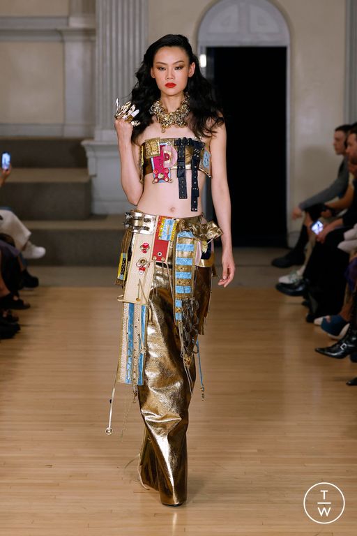 Spring-Summer 2025 Ronald Van Der Kemp Look 15