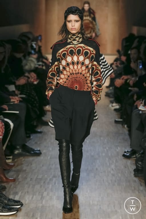 F/W 16 Givenchy Look 4