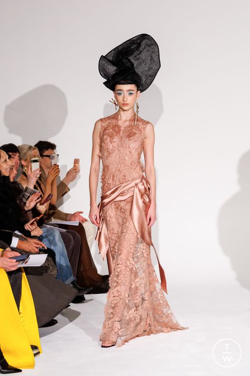 SS26 Ronald Van Der Kemp Look 18