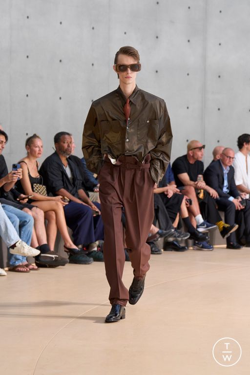 SS 26 Saint Laurent Look 37