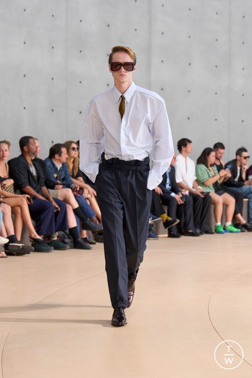 SS 26 Saint Laurent Look 42