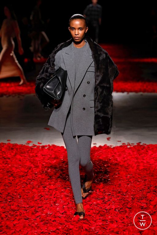 FW25 Ferragamo Look 4