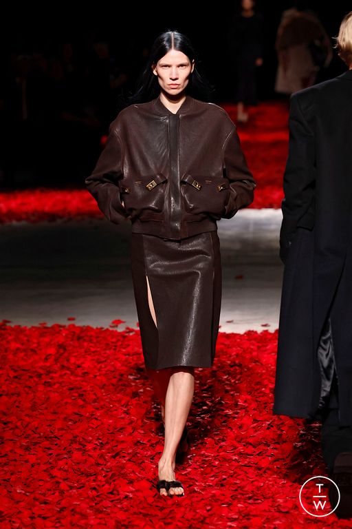 FW25 Ferragamo Look 17