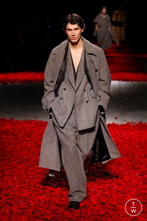 FW25 Ferragamo Look 30