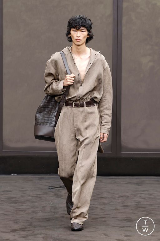 SS26 Ferragamo Look 30