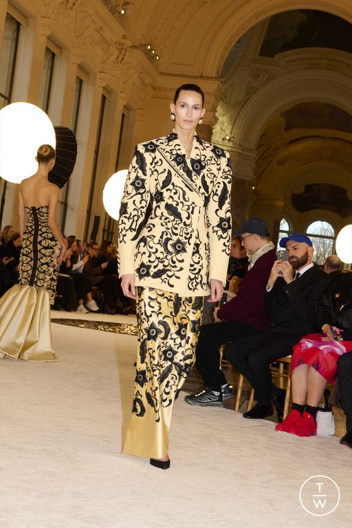 SS25 Schiaparelli Look 13