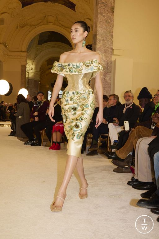 SS25 Schiaparelli Look 30