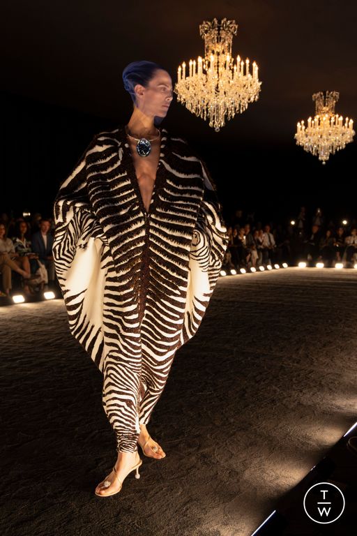 FW24 Schiaparelli Look 13