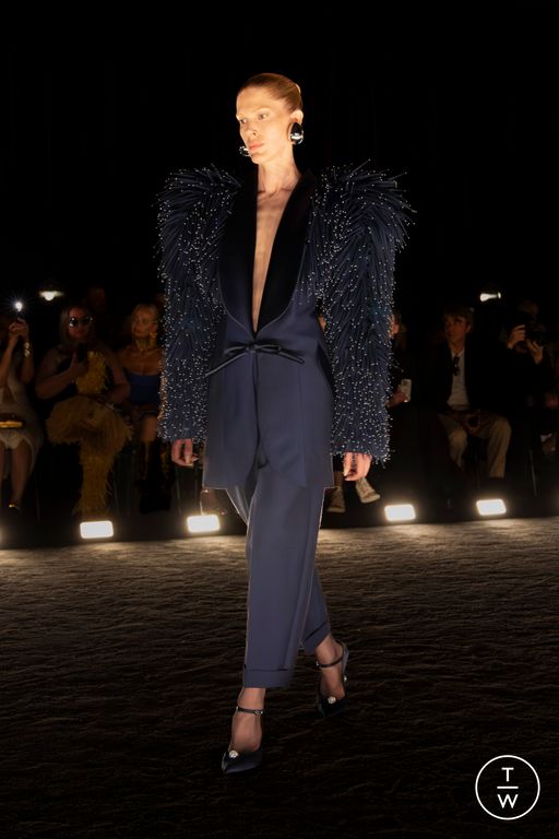 FW24 Schiaparelli Look 17