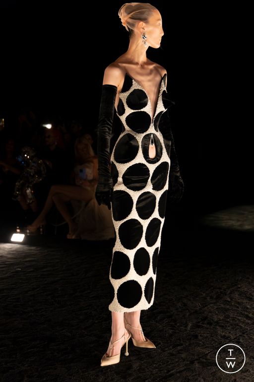 FW24 Schiaparelli Look 4
