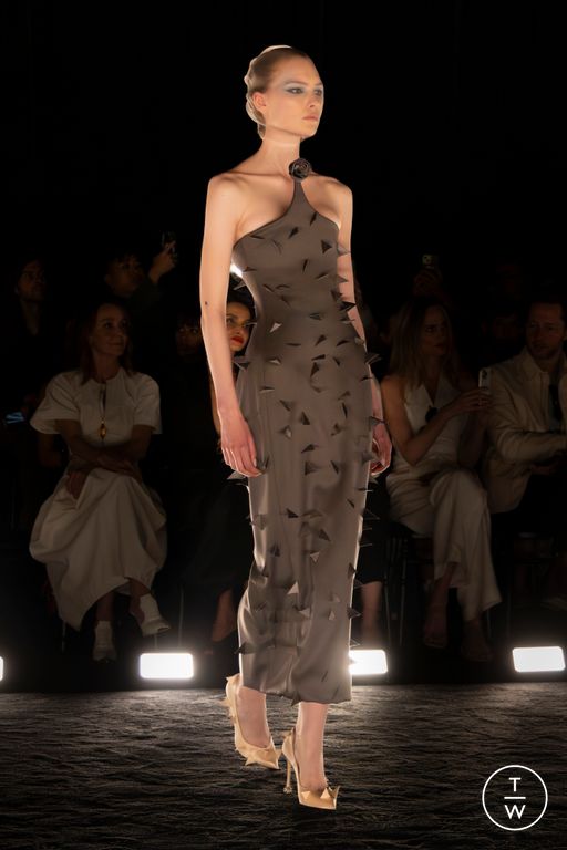 FW24 Schiaparelli Look 8