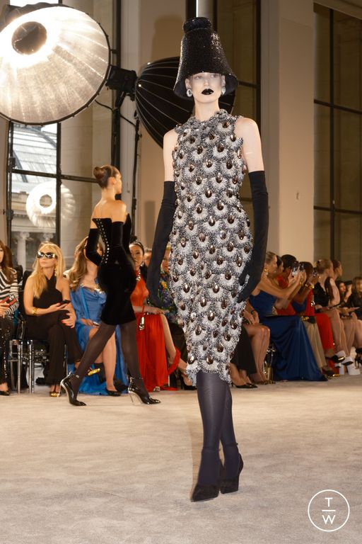 FW25 Schiaparelli Look 13