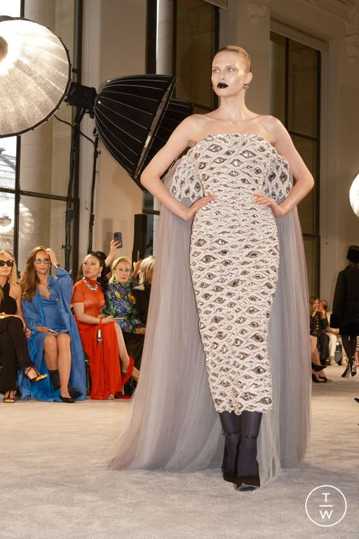 FW25 Schiaparelli Look 14