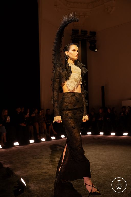 SS26 Schiaparelli Look 9