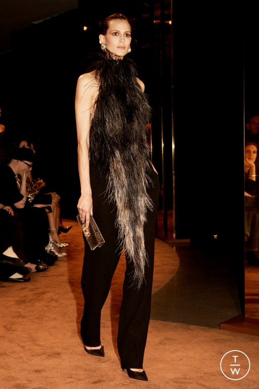 FW25 Schiaparelli Look 30