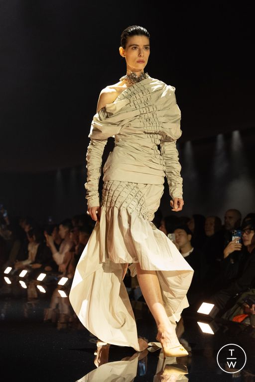 FW26 Schiaparelli Look 13