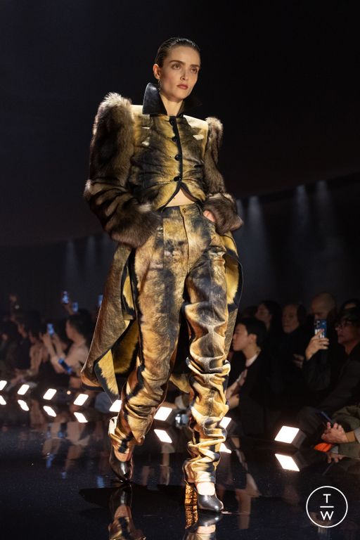 FW26 Schiaparelli Look 42