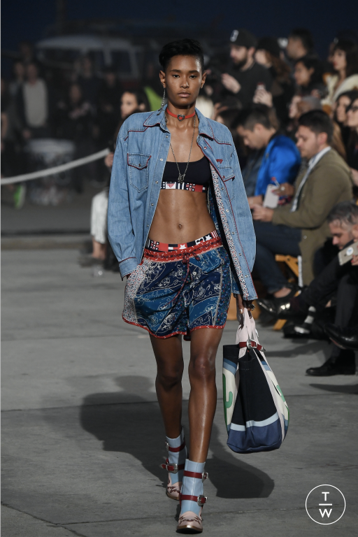 S/S 17 Tommy Hilfiger Look 34