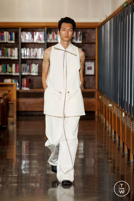 SS 26 Sean Suen Look 3
