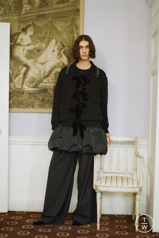 Resort 2025 Sea New York Look 23