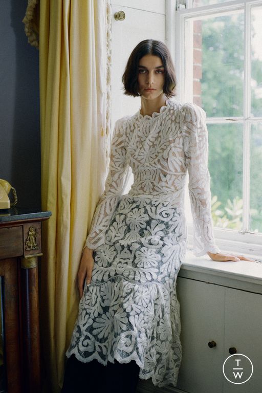 Resort 2025 Sea New York Look 25