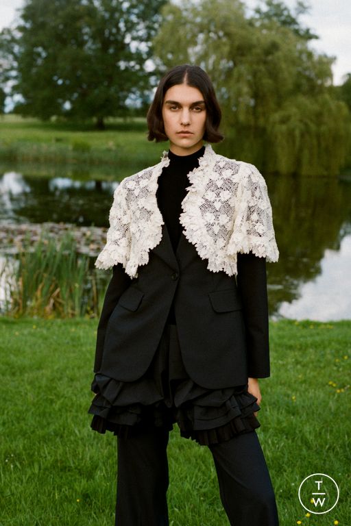 Resort 2025 Sea New York Look 28